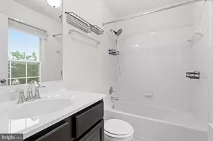 8529 Stansbury Lake Dr, Baltimore, MD 21222 - Photo 16