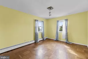 1800 Palo Cir, Baltimore, MD 21227 - Photo 16
