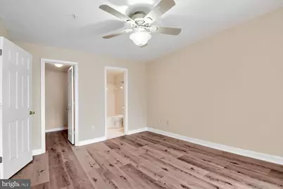 2322 Falls Gable Lane #J, Baltimore, MD 21209 - Photo 12