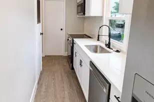 112 Day Coach Cir, Middle River, MD 21220 - Photo 6