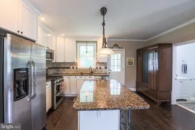 215 Clarendon Avenue, Pikesville, MD 21208 - Photo 24