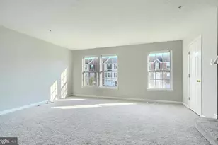 9863 Decatur Rd, Middle River, MD 21220 - Photo 10