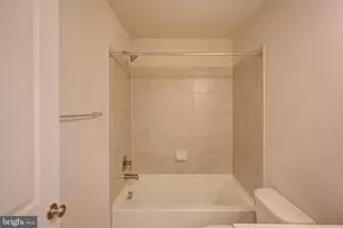 5059 Silver Oak Dr, Rosedale, MD 21237 - Photo 24
