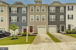 5059 Silver Oak Dr, Rosedale, MD 21237 - Photo 1