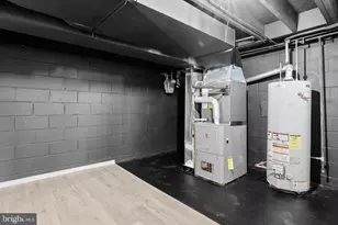 5601 Windsor Mill Rd, Baltimore, MD 21207 - Photo 32