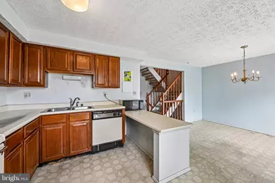 117 Wimbledon Lane, Owings Mills, MD 21117 - Photo 12
