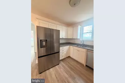 8323 Bear Creek Drive, Baltimore, MD 21222 - Photo 16