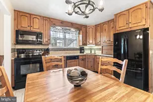 2318 Eastridge Rd, Lutherville Timonium, MD 21093 - Photo 10