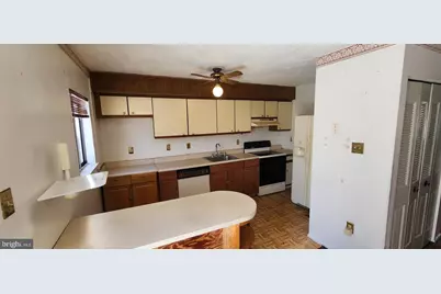 6553 Woodgreen Circle, Gwynn Oak, MD 21207 - Photo 6