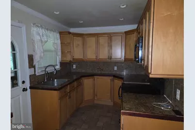 3834 Arbutus Avenue, Baltimore, MD 21207 - Photo 4