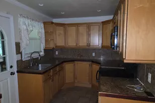 3834 Arbutus Ave, Baltimore, MD 21207 - Photo 4