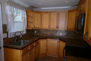 3834 Arbutus Ave, Baltimore, MD 21207 - Photo 12
