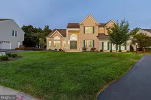 8504 Southfields Cir, Lutherville Timonium, MD 21093 - Photo 2