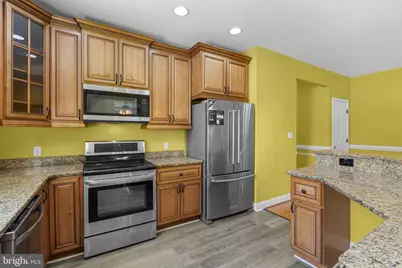 13 Homberg Avenue, Baltimore, MD 21221 - Photo 8