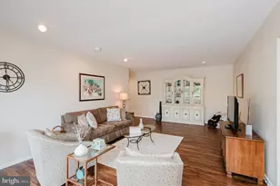 7 Slade Ave, Pikesville, MD 21208 - Photo 2