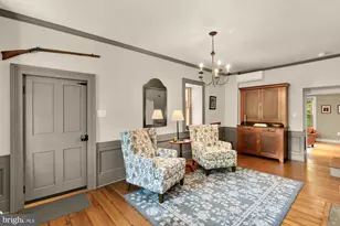 1102 Dulaney Gate Cir, Cockeysville, MD 21030 - Photo 10