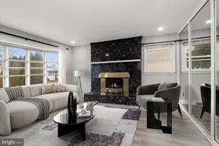 517 Winters Ln, Baltimore, MD 21228 - Photo 2