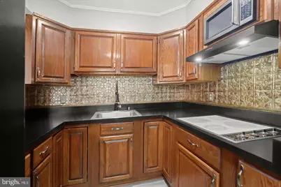 517 Winters Lane, Baltimore, MD 21228 - Photo 14
