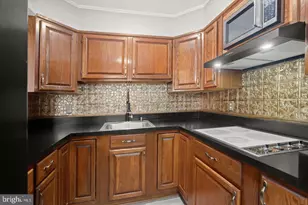 517 Winters Ln, Baltimore, MD 21228 - Photo 14