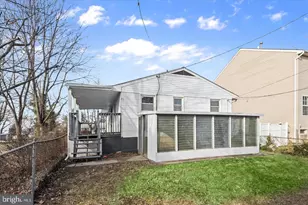 517 Winters Ln, Baltimore, MD 21228 - Photo 38