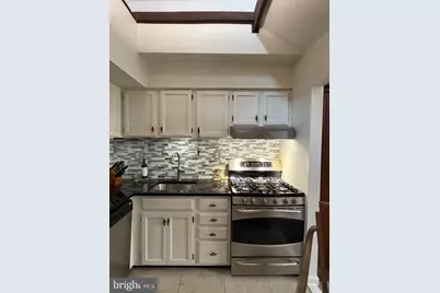 1811 Snow Meadow Lane #301, Baltimore, MD 21209 - Photo 10