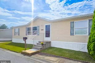 3304 Iris Ln, Baltimore, MD 21220 - Photo 4