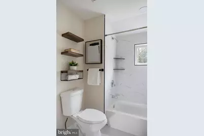 8048 Kavanagh Road, Baltimore, MD 21222 - Photo 18