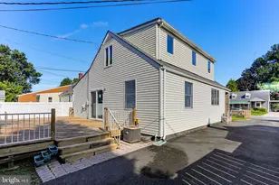 8211 Longpoint Rd, Dundalk, MD 21222 - Photo 28