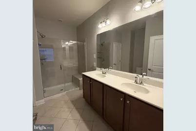 35 Meridian Lane, Towson, MD 21286 - Photo 12