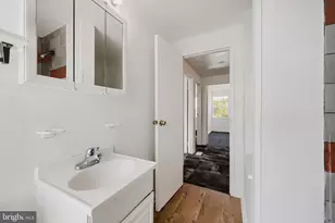 7953 Wynbrook Rd, Baltimore, MD 21224 - Photo 18