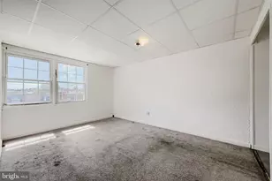 7953 Wynbrook Rd, Baltimore, MD 21224 - Photo 16