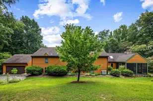 4 Turner Wood Ct, Baldwin, MD 21013 - Photo 2