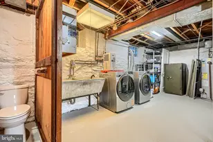 302 Dixie Dr, Towson, MD 21204 - Photo 44