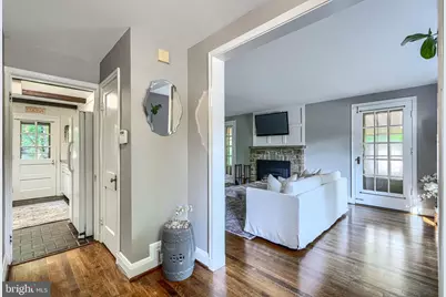 302 Dixie Drive, Towson, MD 21204 - Photo 8