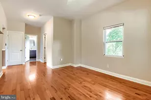 6604 Sherwood Rd, Baltimore, MD 21239 - Photo 8
