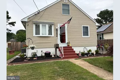 942 Woodlynn Road, Essex, MD 21221 - Photo 1