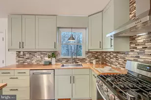 435 Westside Blvd, Baltimore, MD 21228 - Photo 2