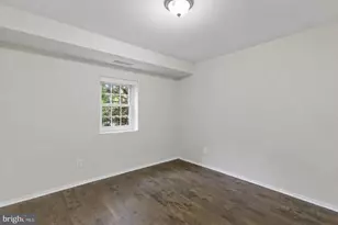 11917 Tarragon Rd, Reisterstown, MD 21136 - Photo 10