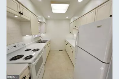 6908 10 Timbers Lane, Baltimore, MD 21209 - Photo 8