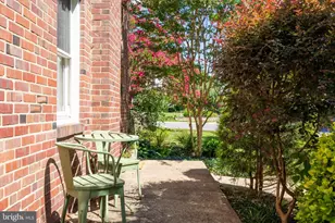 12 Dunmore Rd, Catonsville, MD 21228 - Photo 6