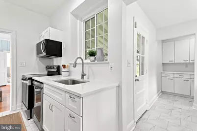506 Club, Towson, MD 21286 - Photo 12