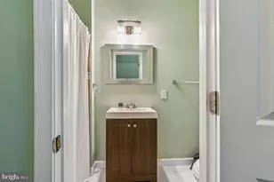 4316 Spencer St, Halethorpe, MD 21227 - Photo 12