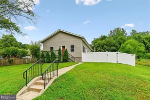 4316 Spencer St, Halethorpe, MD 21227 - Photo 1