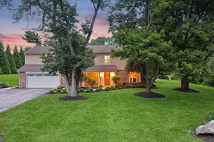 300 Chapelwood Ln, Lutherville Timonium, MD 21093 - Photo 10