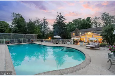 300 Chapelwood Lane, Lutherville Timonium, MD 21093 - Photo 2