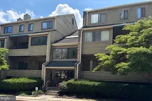 6909 Jones View Dr, Baltimore, MD 21209 - Photo 1