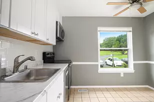 135 Bourbon Ct, Baltimore, MD 21234 - Photo 4