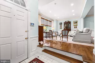 6434 Cloister Gate Dr, Baltimore, MD 21212 - Photo 4