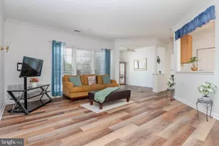 5082 Brightleaf Ct, Baltimore, MD 21237 - Photo 2