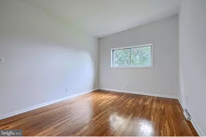 2421 Forest Green Road, Baltimore, MD 21209 - Photo 18